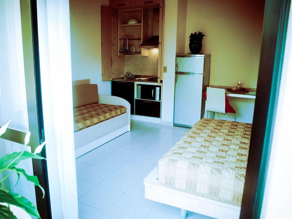 Residence Internazionale Rímini Exterior foto